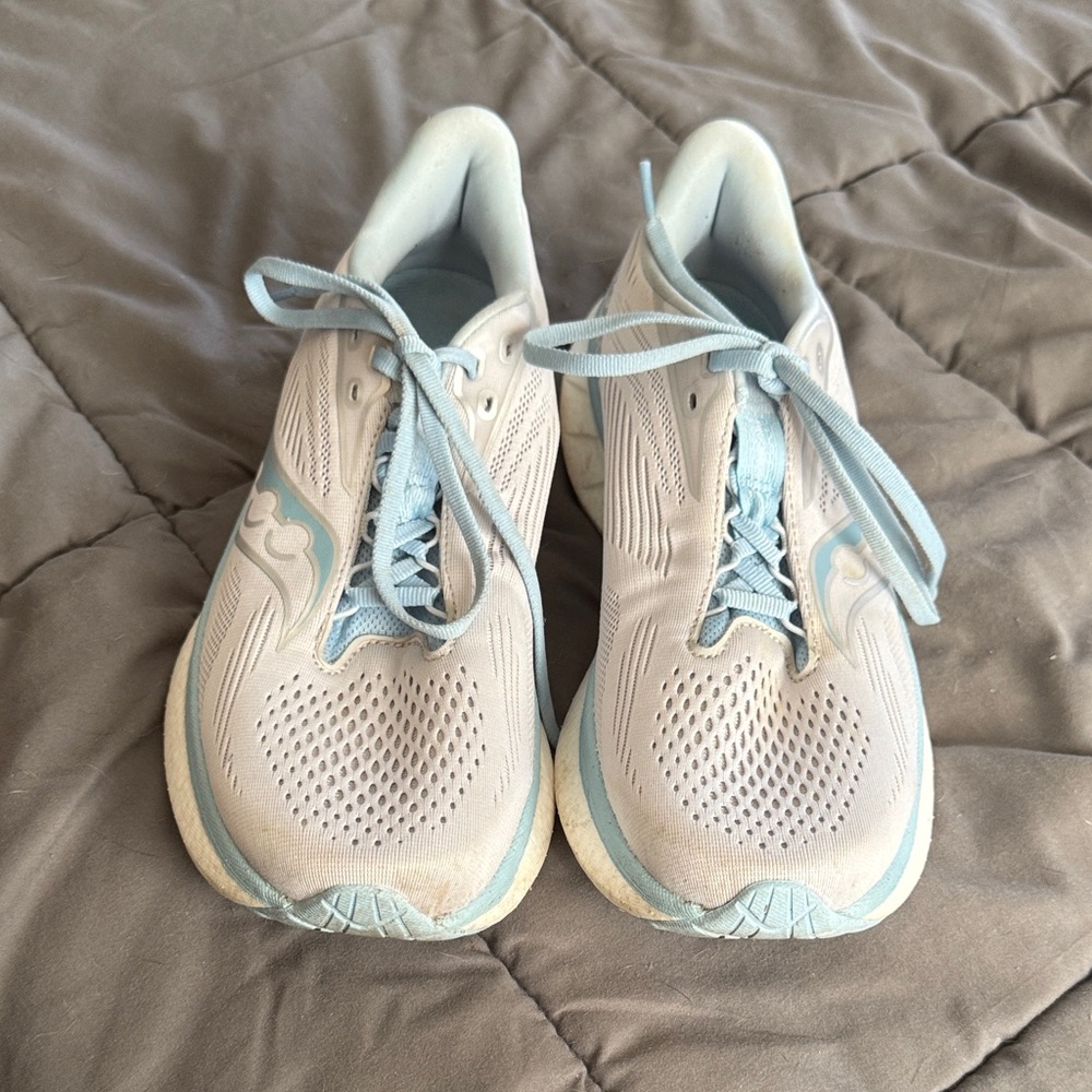 Saucony Women's Light Blue and White Sneakers